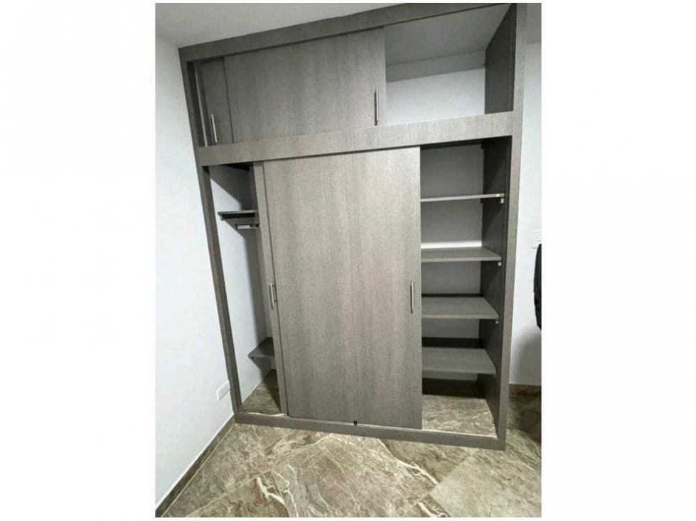VENDO ESPECTACULAR APARTAMENTO CUARTO PISO EN BARRIO OBRERO BELLO — foto 2
