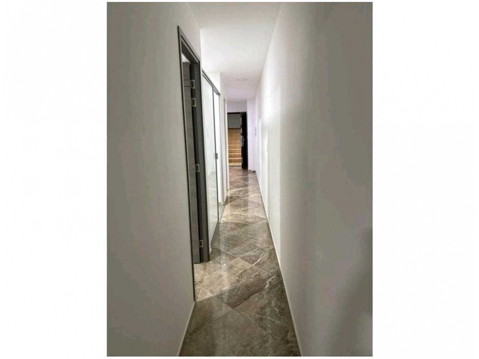 VENDO ESPECTACULAR APARTAMENTO CUARTO PISO EN BARRIO OBRERO BELLO — foto 3