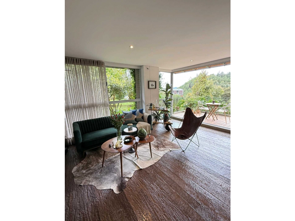 Vendo espectacular Apartamento en el Retiro