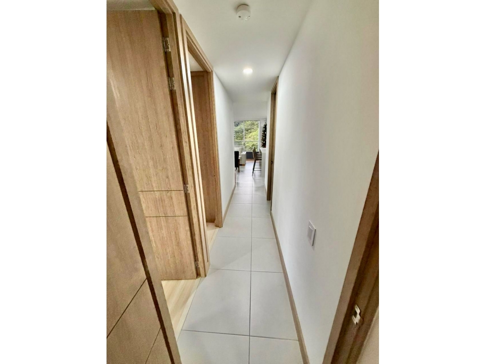 Vendo espectacular apto casi que nuevo en ubicación central de sabanet — foto 6
