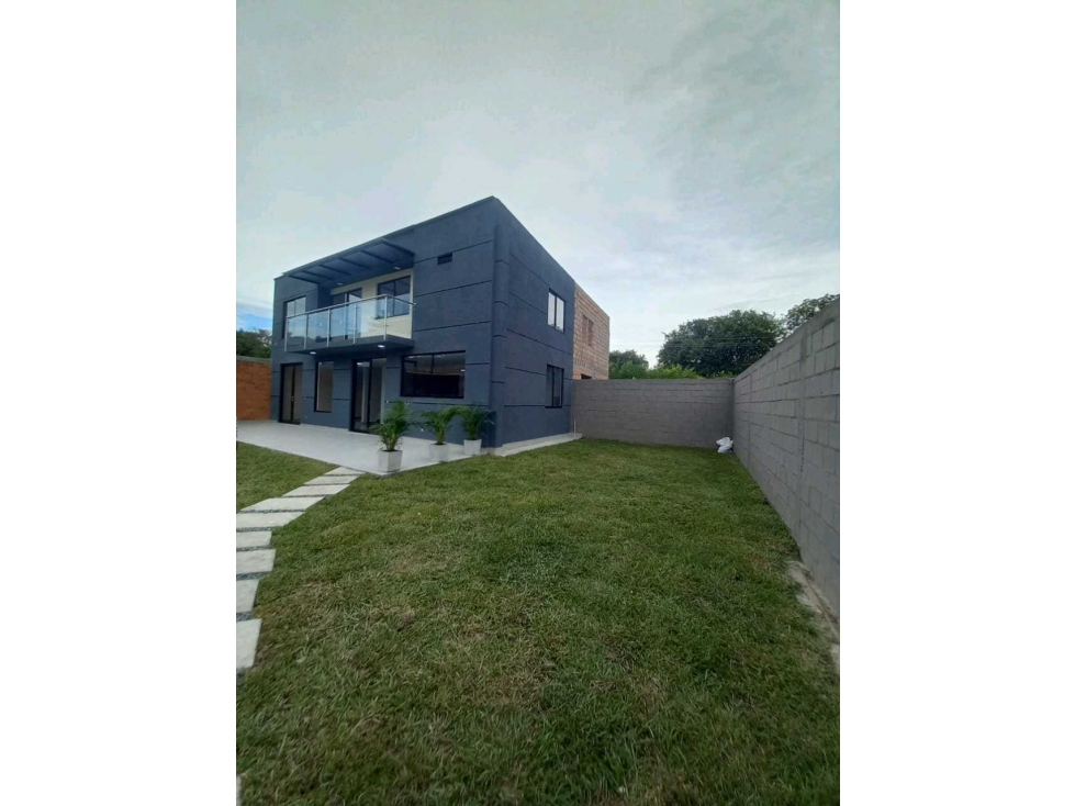 VENDO ESPECTACULAR CASA CAMPESTRE EN CARTAGO VALLE - 1