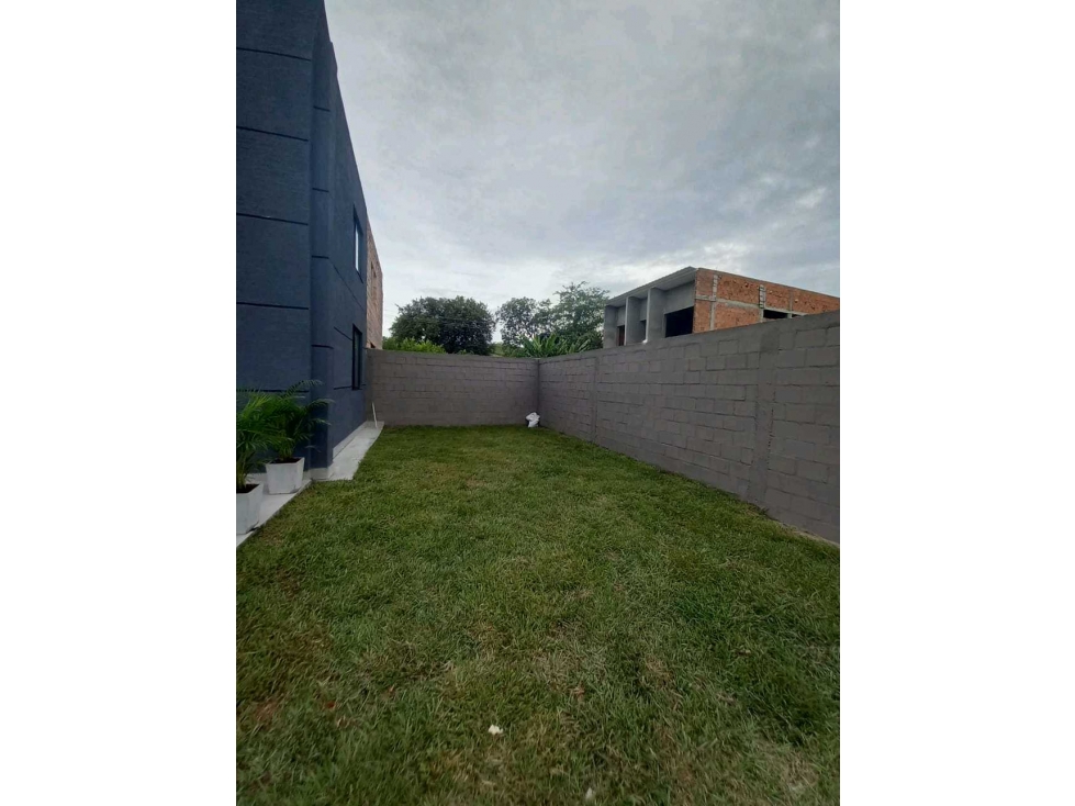 VENDO ESPECTACULAR CASA CAMPESTRE EN CARTAGO VALLE - 2