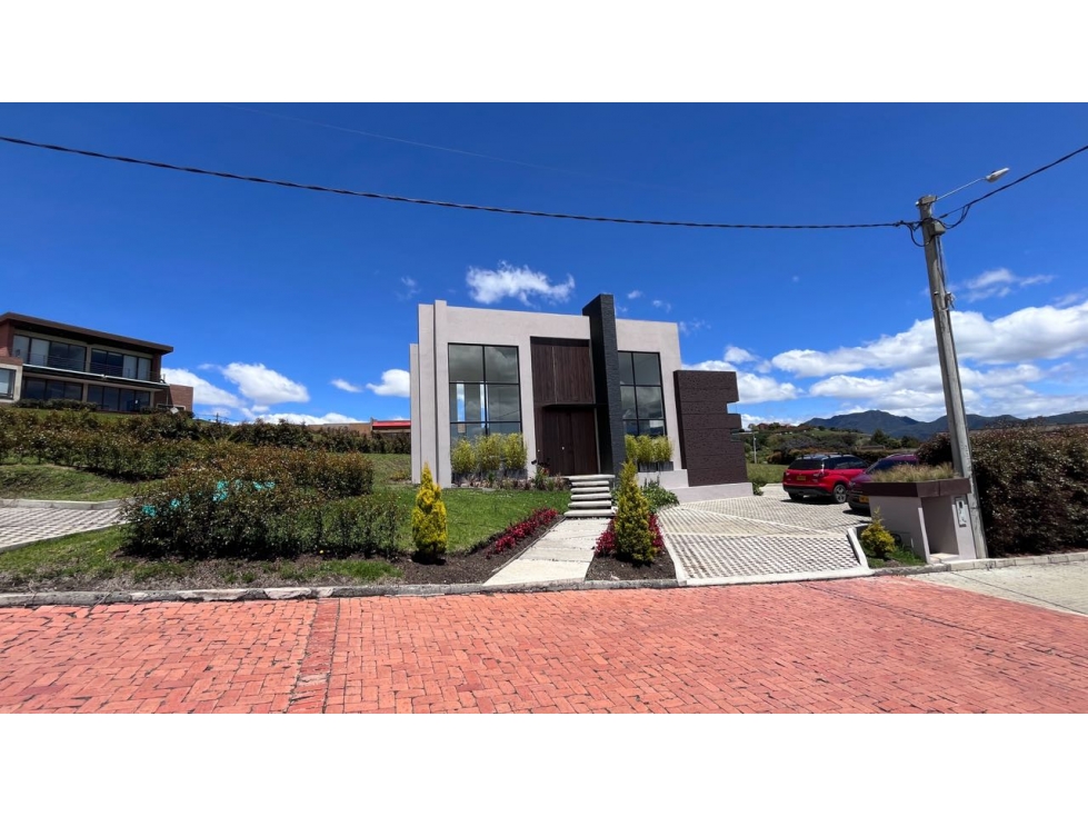 Vendo espectacular casa con excelente vista al valle de Sopo. - 2