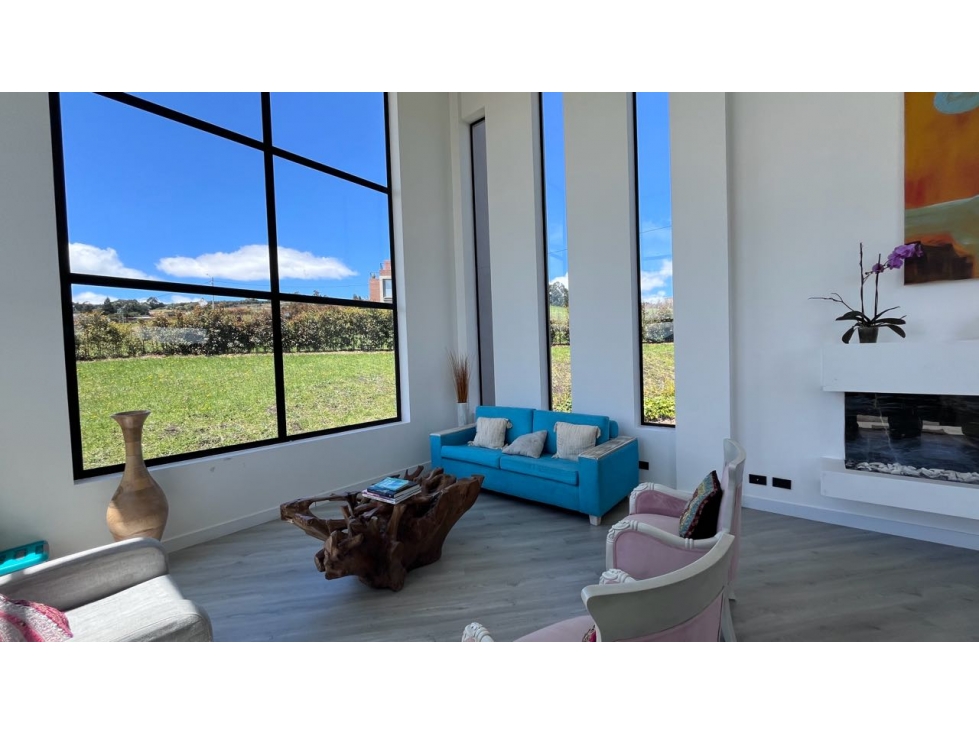 Vendo espectacular casa con excelente vista al valle de Sopo. - 3