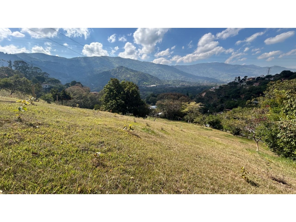 Vendo espectacular lote en Barbosa