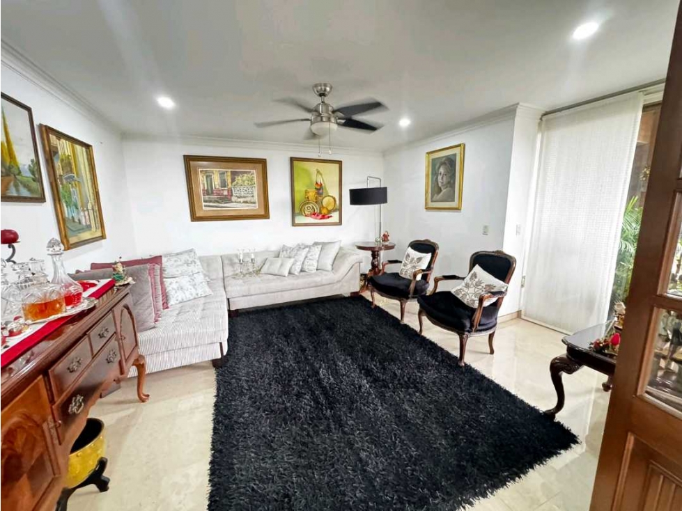 VENDO ESPLÉNDIDO APARTAMENTO EN ALTO PRADO — foto 4