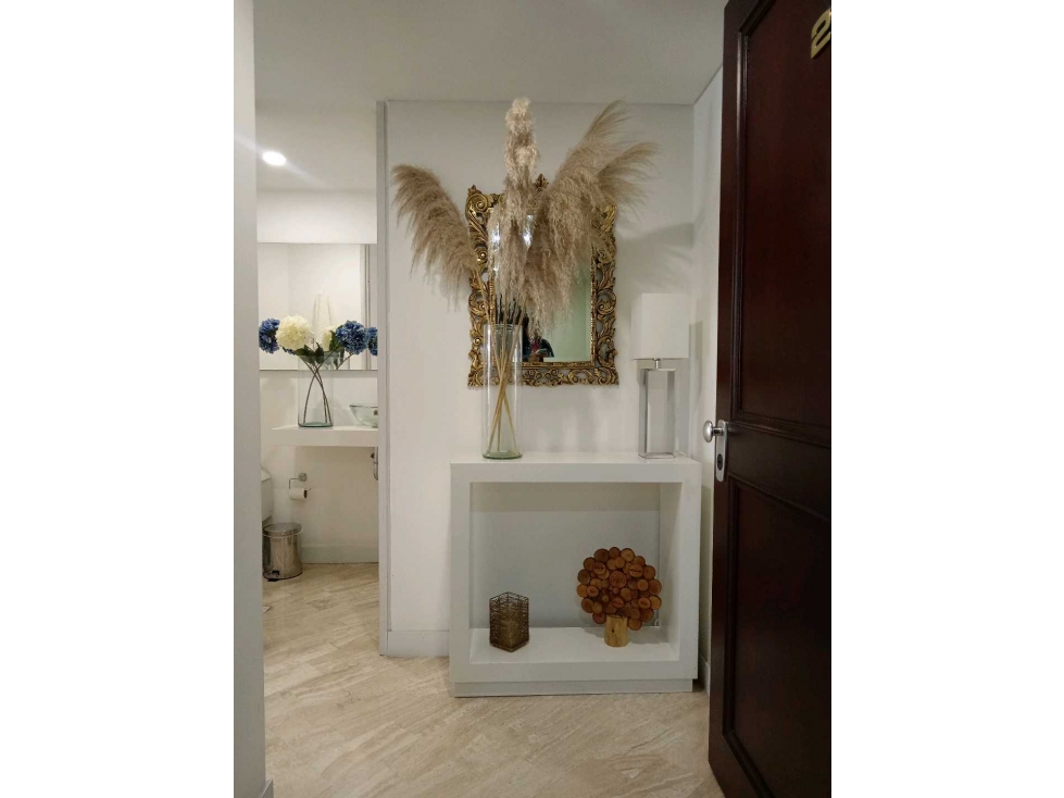 *VENDO APARTAMENTO DE 137 M2 + 40 M2 EN CHICO NAVARRA/TERCERÍA?*