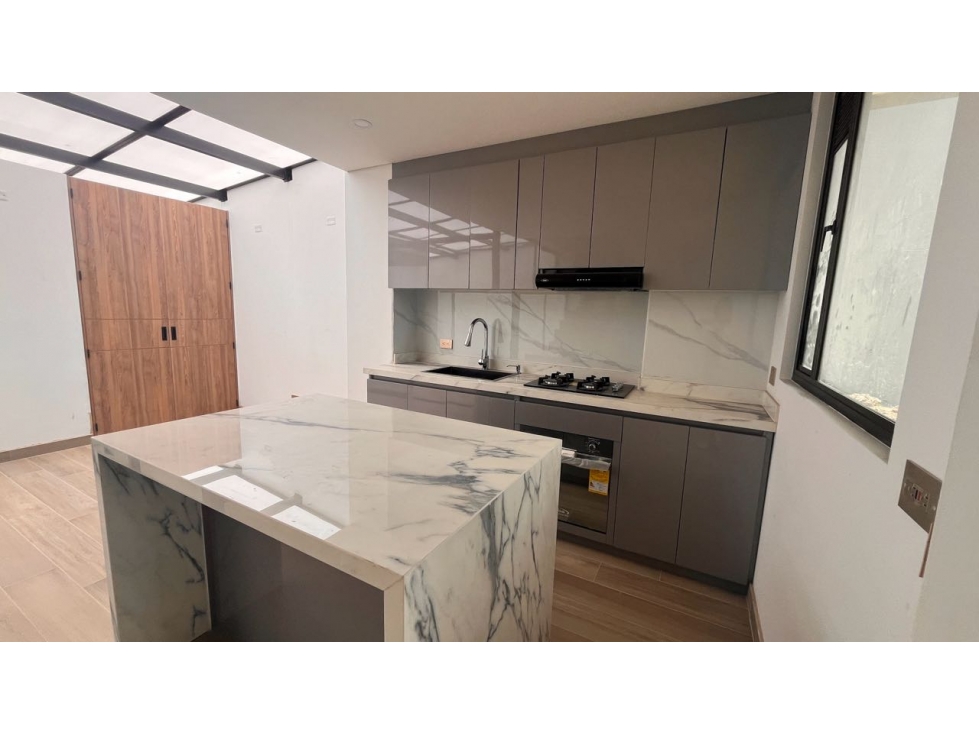 Estrenar linda casa. Acabados modernos.Excelente ubicación. — foto 5