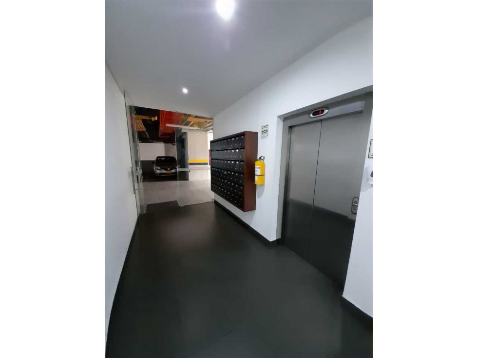 VENDO EXCELENTE APARTAESTUDIO SANTA BARBARA ORIENTAL — foto 4
