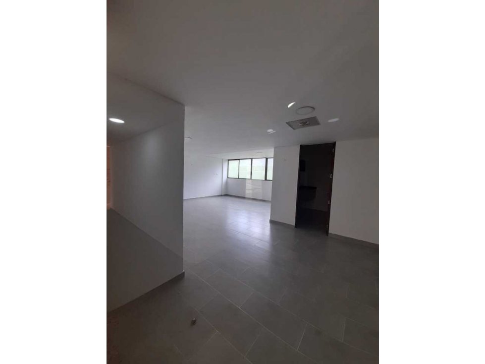 VENDO EXCELENTE APARTAMENTO DOS PARQUEADEROS, ASCENSOR — foto 5