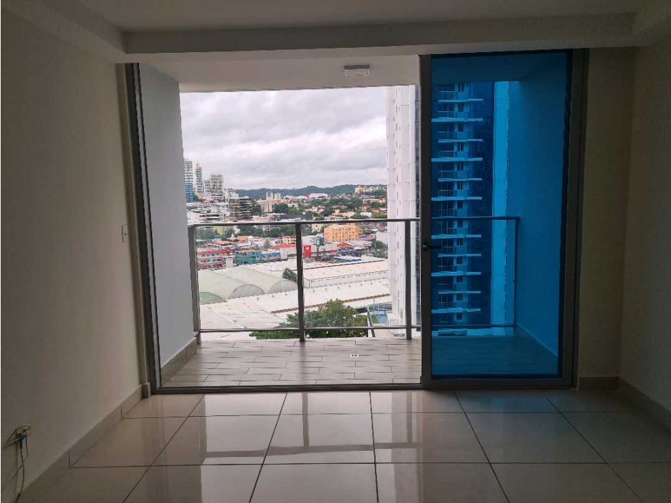 VENDO EXCELENTE APARTAMENTO EN TORRES DE CASTILLA VÍA ESPAÑA.CON.BONO — foto 3