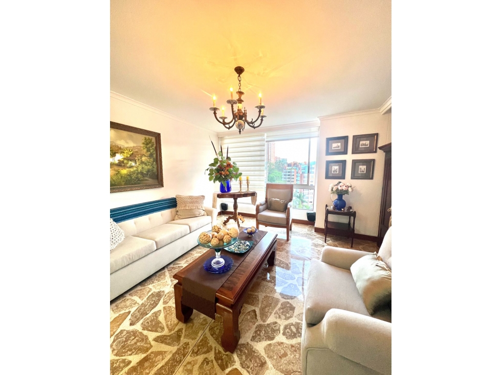 Vendo excelente apartamento sector Provenza El Poblado
