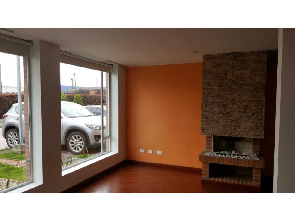 VENDO EXCELENTE CASA LA BALSA CHIA. CONJUNTO ASTURIAS DE SANTILLANA — foto 3