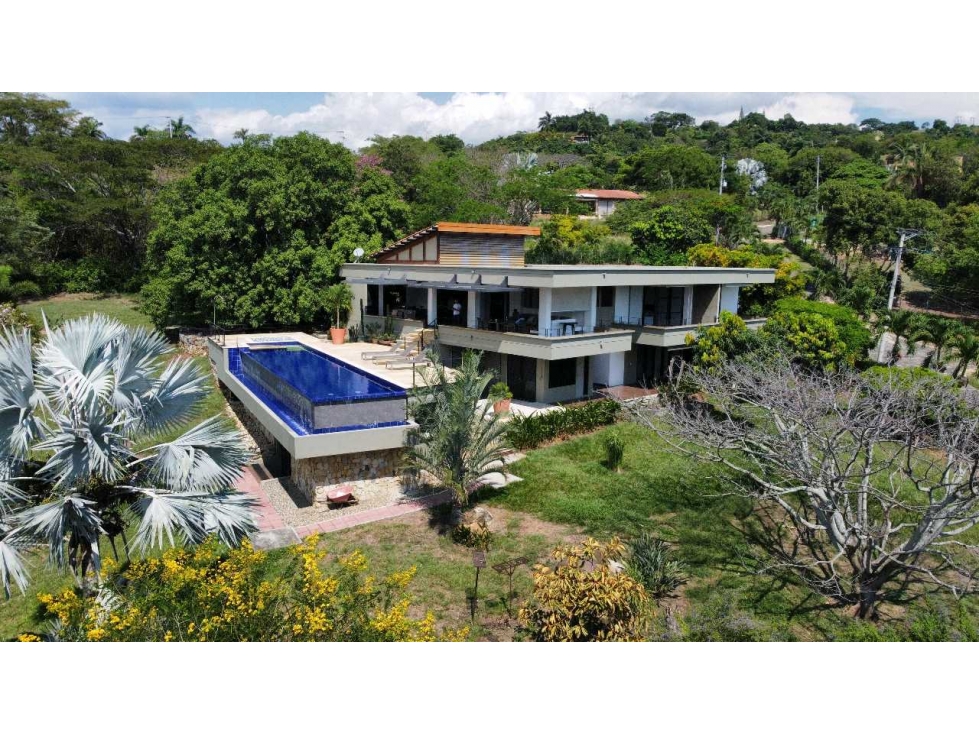 VENDO FABULOSA CASA CAMPESTRE EN MONTELAGO LA MESA - 1