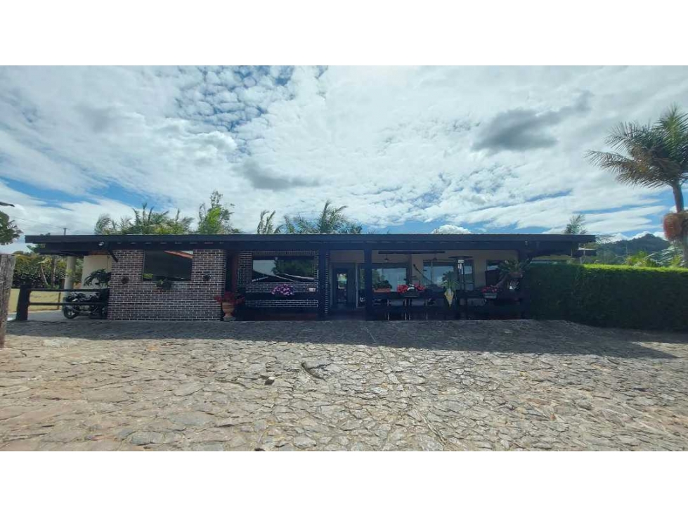 Vendo finca Caballista en Rionegro, Antioquia - 2