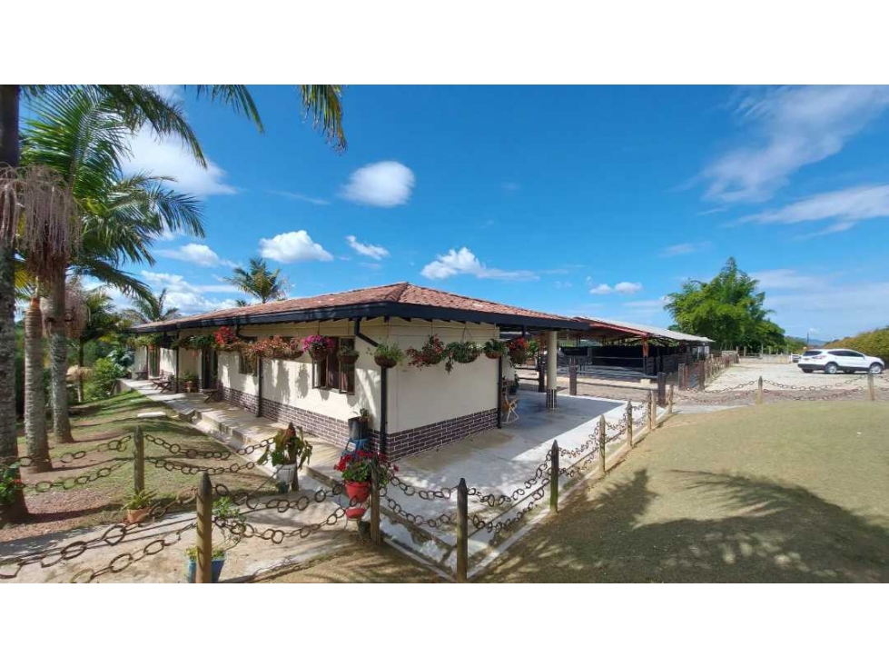 Vendo finca Caballista en Rionegro, Antioquia - 3