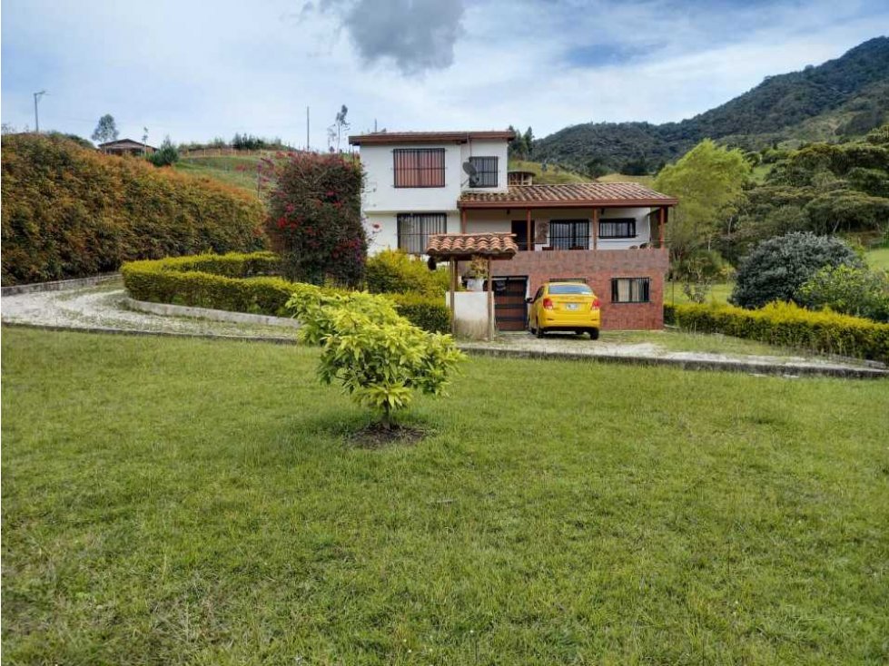 Vendo casa campestres en el Carmen de Viboral