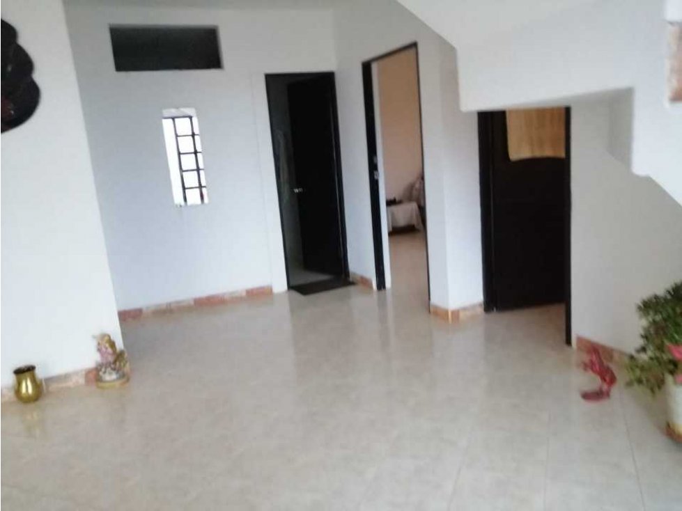 Vendo finca en la cumbre de 2 pisos - 2