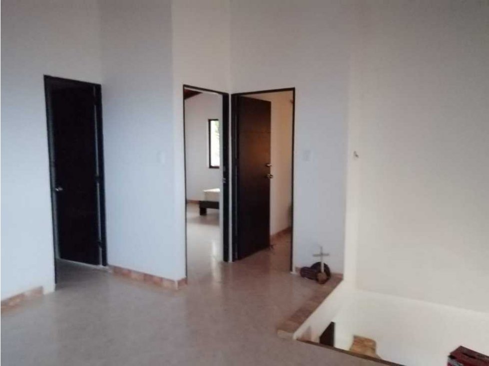 Vendo finca en la cumbre de 2 pisos - 3