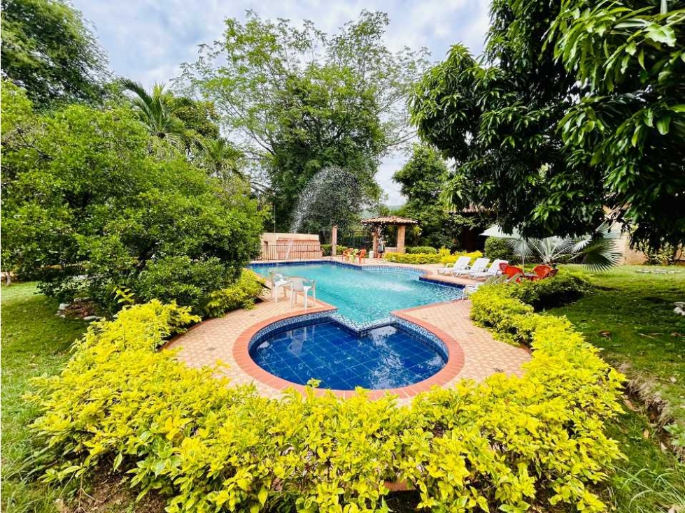 Vendo finca en area residencial Santa fe de Antioquia