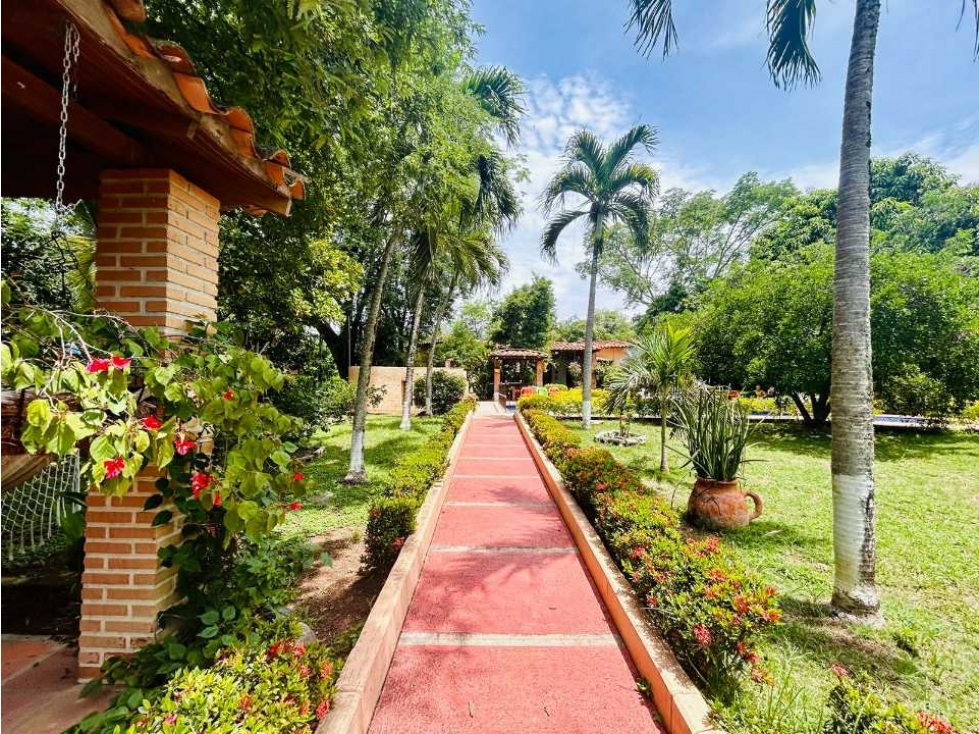 Vendo finca en area residencial Santa fe de Antioquia — foto 2