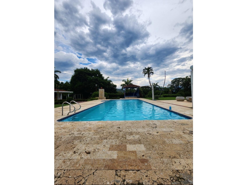 VENDO finca en San Jerónimo | Lote plano de 6.400 m² en parcelación — foto 4
