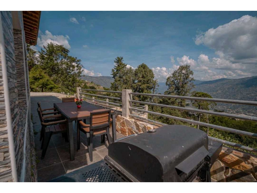 VENDO FINCA GIRARDOTA ANTIOQUIA Y PERMUTO