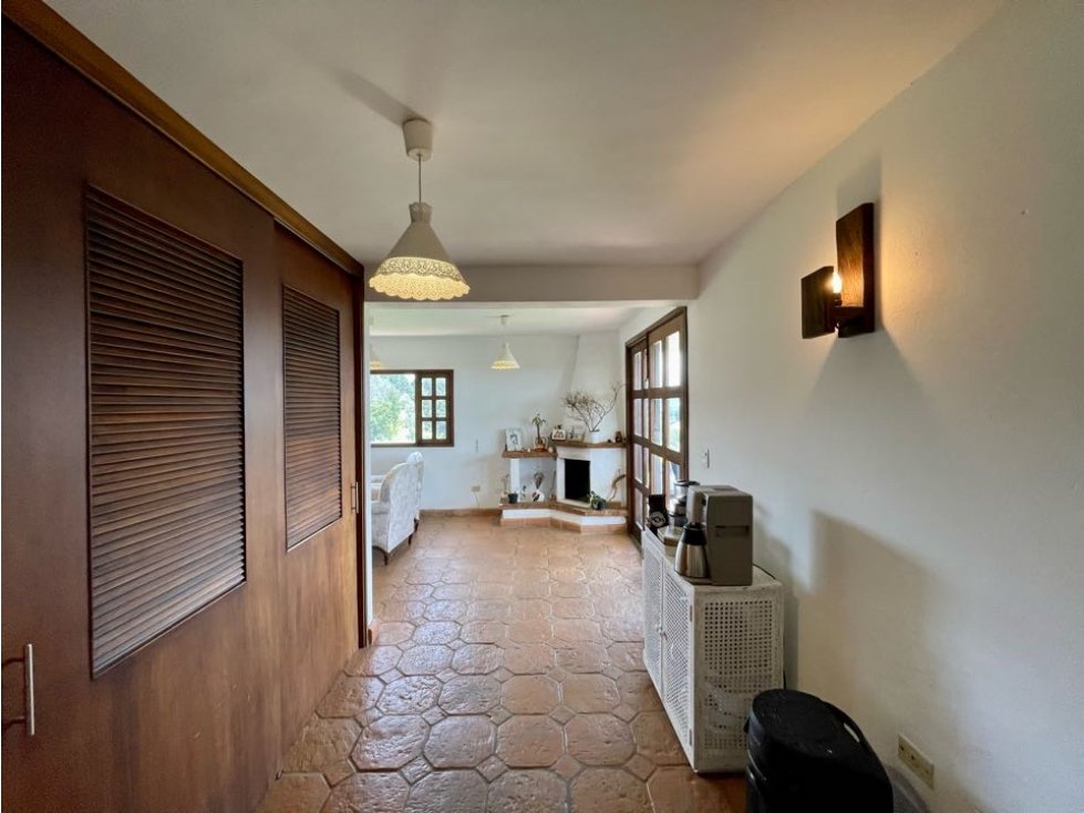 VENDO FINCA GUARNE, CASA 2 NIVELES Y CABAÑA AUXILIAR, VISTA ESPECTACUL — foto 4