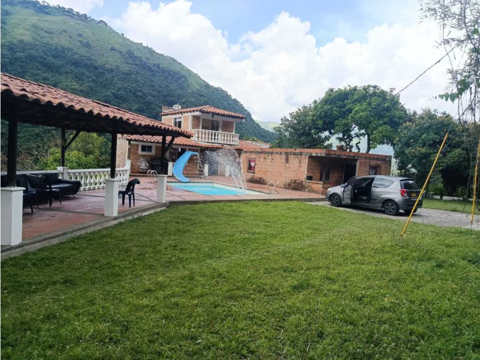 Vendo finca multiproposito en Amaga - 1