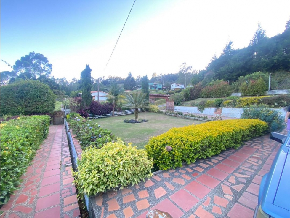 VENDO FINCA VEREDA LA BRIZUELA GUARNE ANTIOQUIA — foto 2