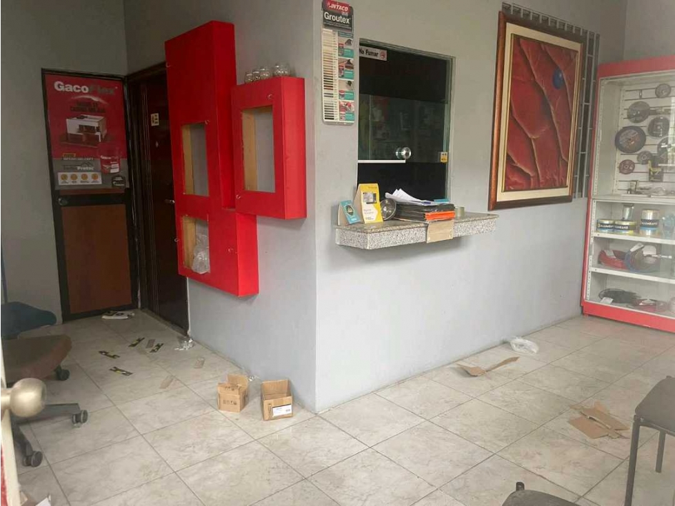 Vendo galpón con bodegas y oficina - 6