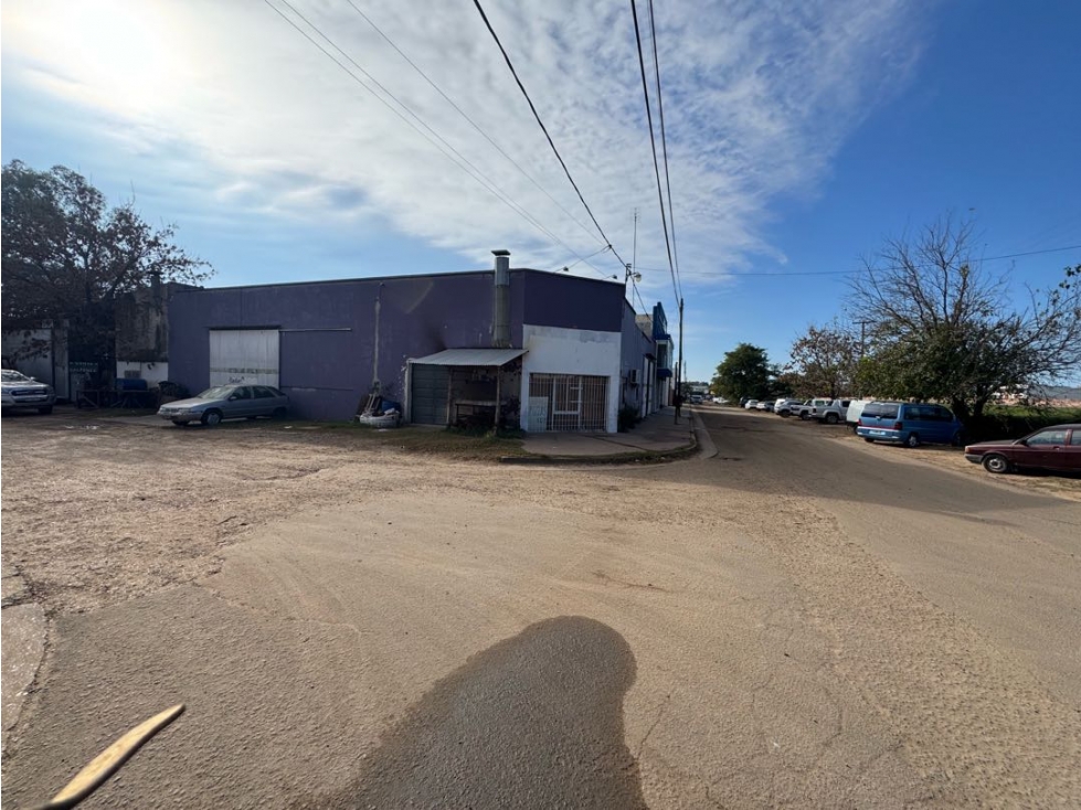 Vendo Galpón en Acceso a Concepción del Uruguay Entre Ríos - 3