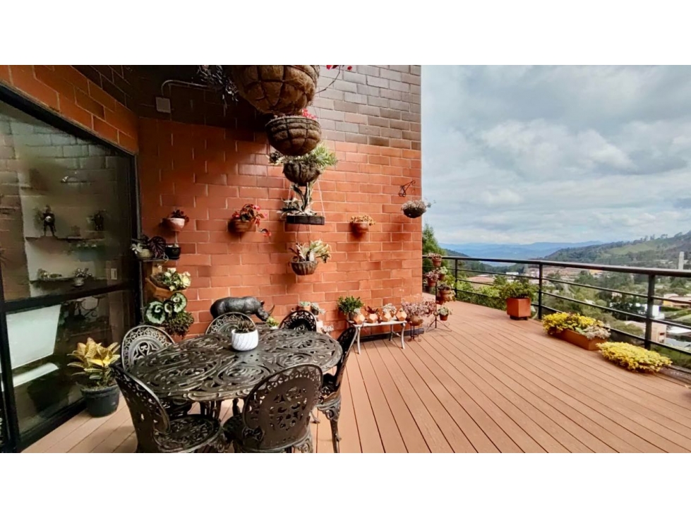 Vendo Gran Casa en El Escobero — foto 2