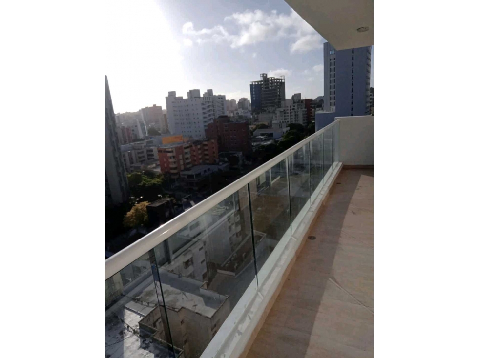 VENDO HERMOSO APARTAMENTO EN ALTO PRADO — foto 2