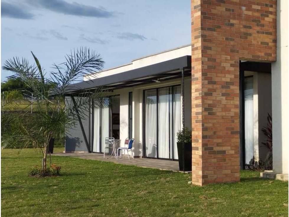 VENDO HERMOSA CASA CAMPESTRE CON EXCELENTE VISTA AL VALLE — foto 4