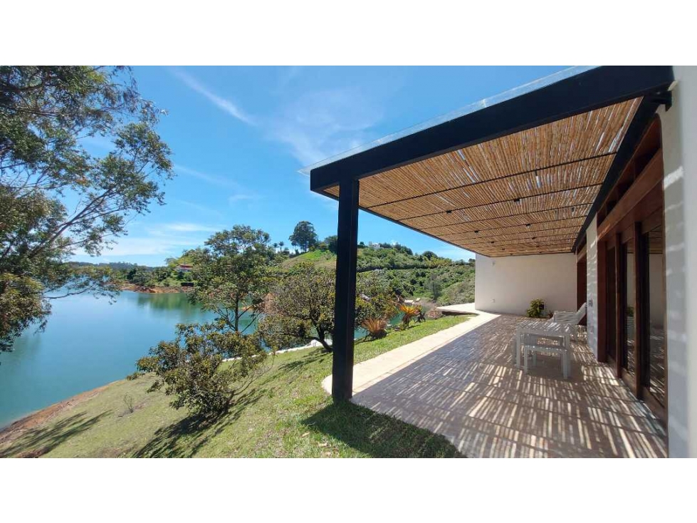 Vendo hermosa casa Campestre en El Peñol, Antioquia - 3