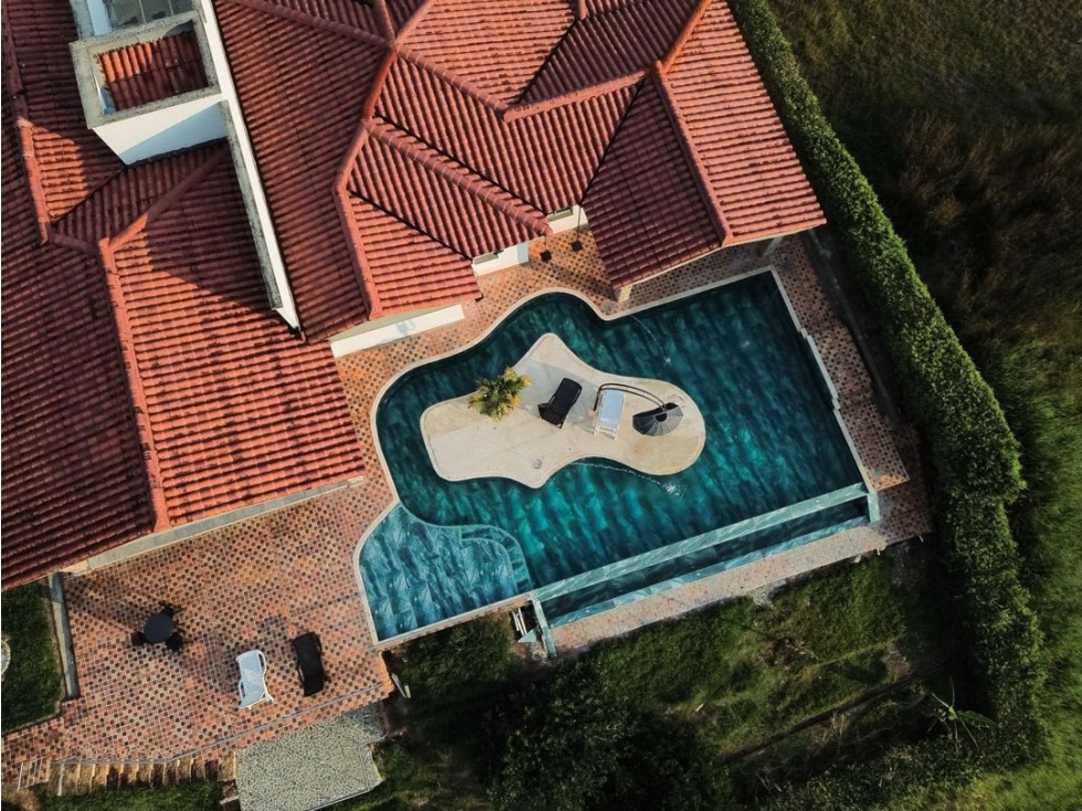 VENDO HERMOSA CASA CAMPESTRE EN CERRITOS — foto 3