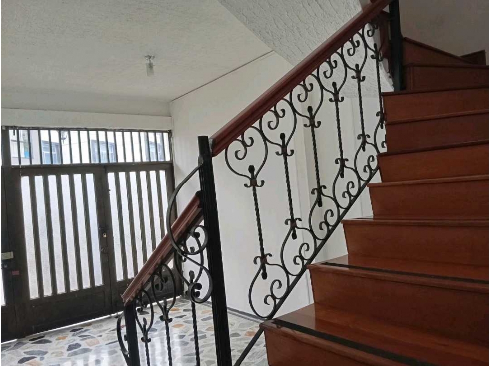 VENDO CASA COMERCIAL O RESIDENCIAL EN PINARES PEREIRA LG — foto 5