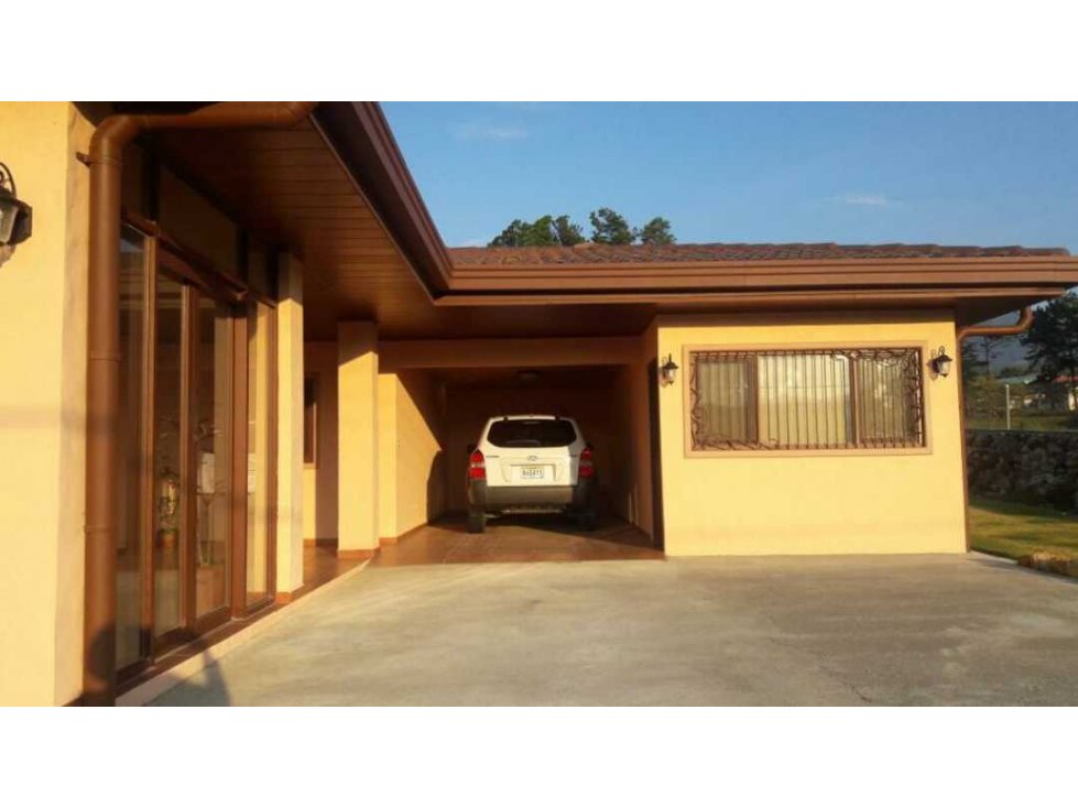 VENDO CASA CON VISTA A LAS MONTAÑAS ALTO BOQUETE — foto 6