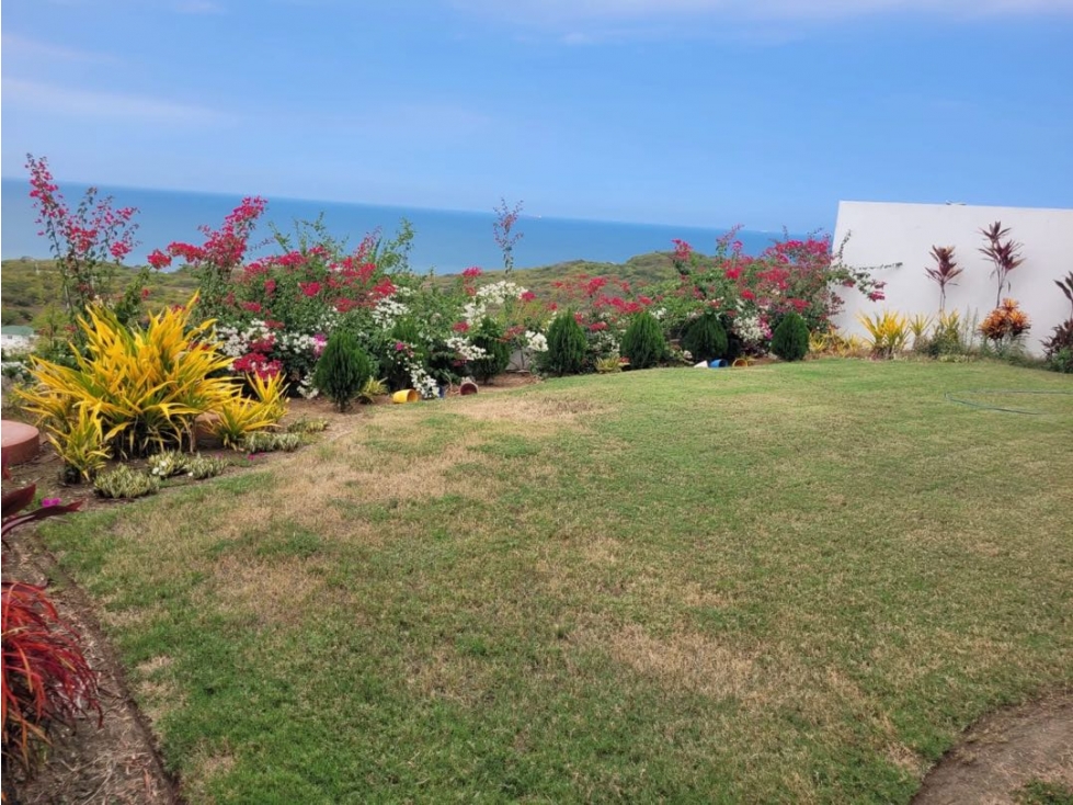 Vendo Hermosa Casa con Vista al Mar en Playas - 2