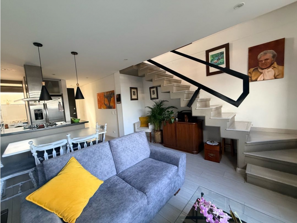 VENDO HERMOSA CASA CONJUNTO DE CAJICA