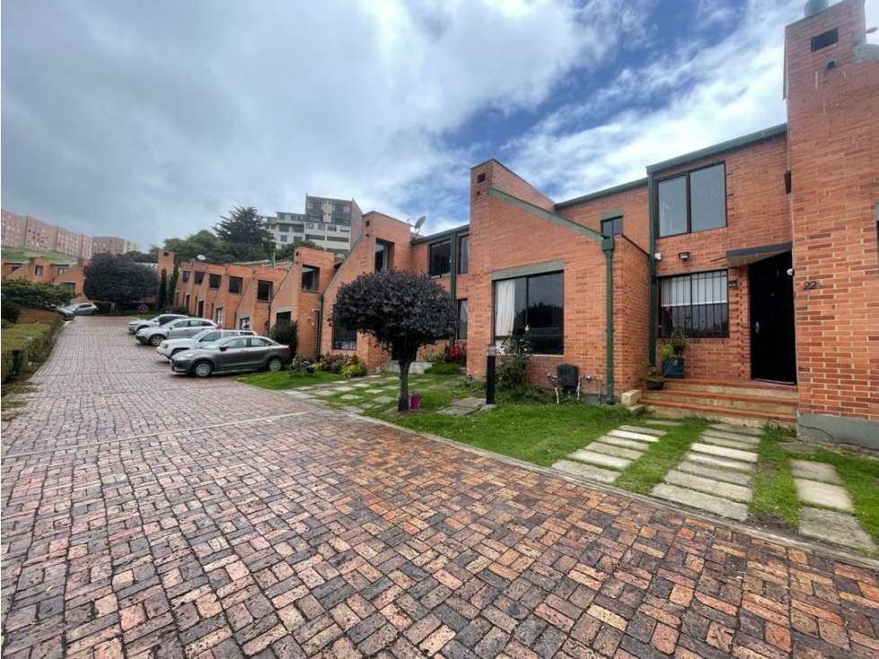 Vendo hermosa casa conjunto Remanso Teusaca La Calera