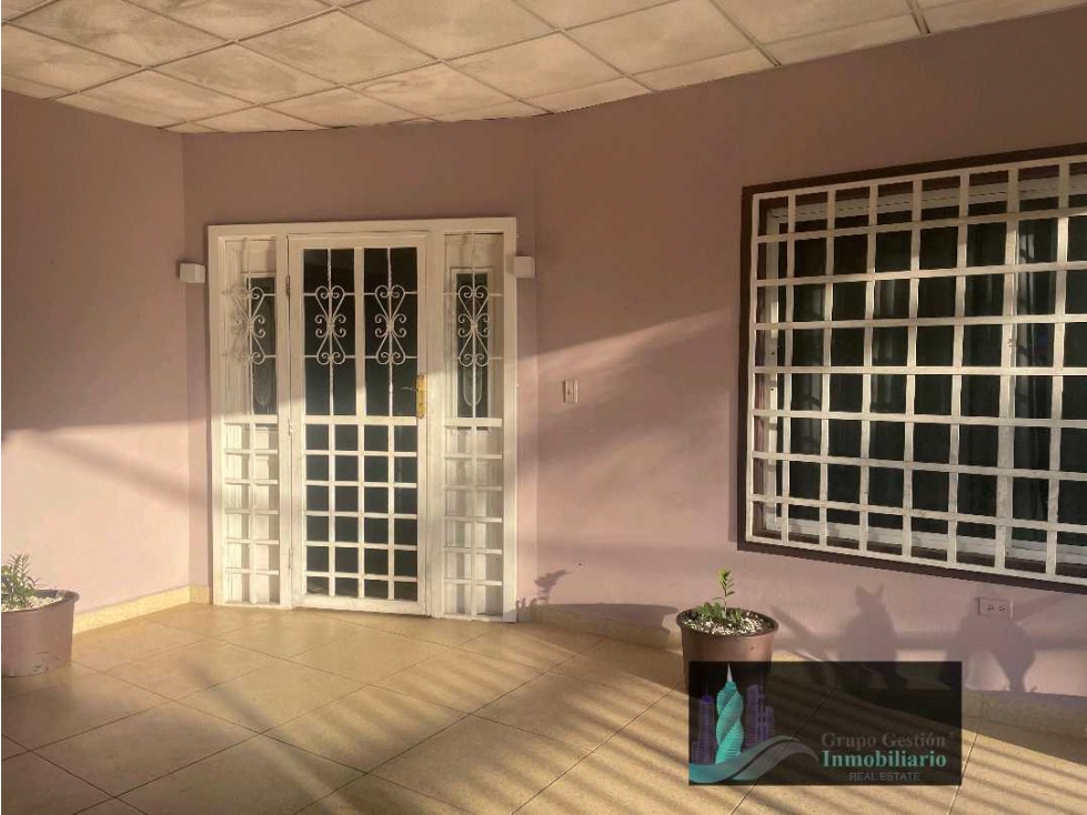 VENTA CASA EN DAVID DE 1,000 METROS MAS 9 APARTAMENTOS — foto 3