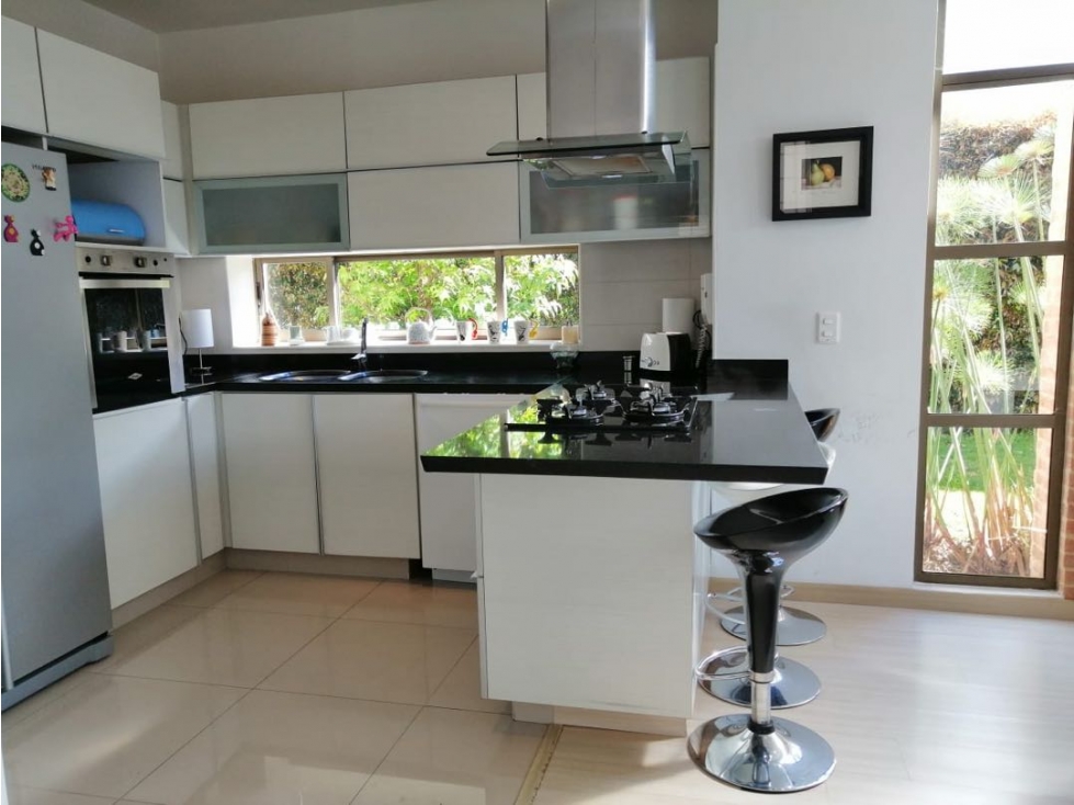 Vendo hermosa casa de tres niveles en Cajica. — foto 2