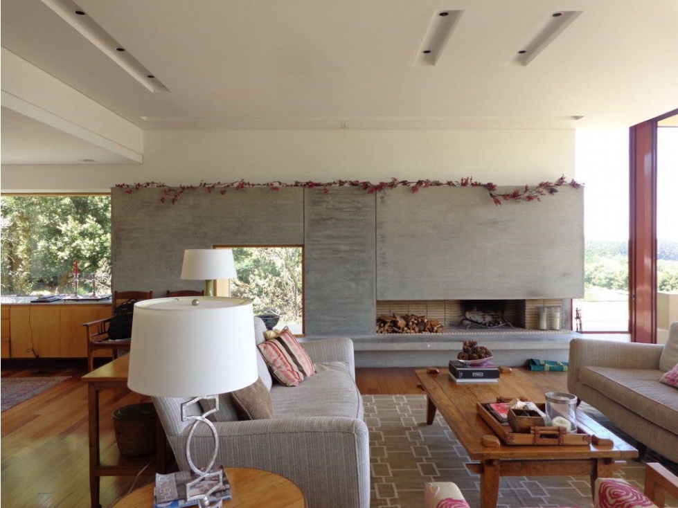 VENDO HERMOSA CASA EN APOSENTOS BRICEÑO - 2