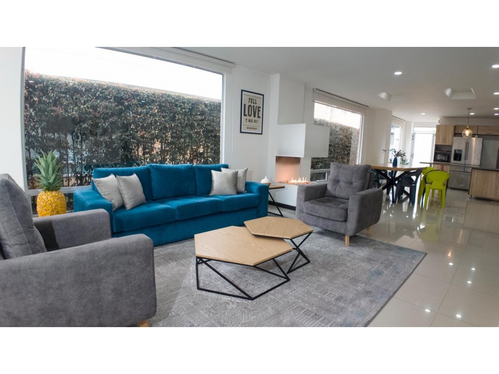 VENDO HERMOSA CASA EN CAJICA