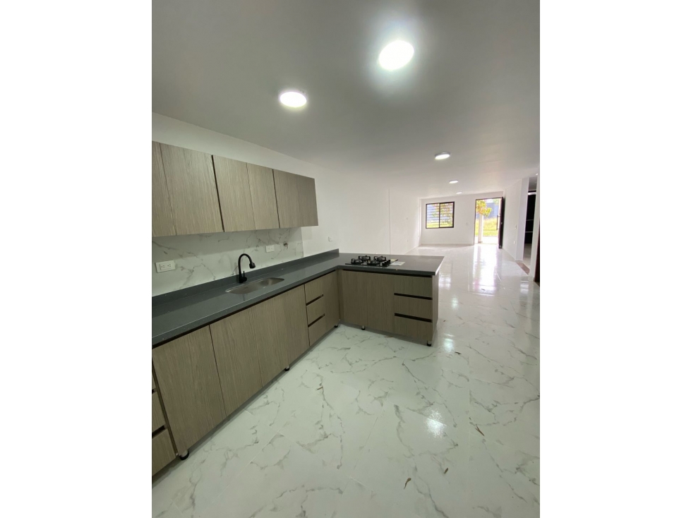 VENDO HERMOSA CASA EN EL CARMEN ANTIOQUIA — foto 2