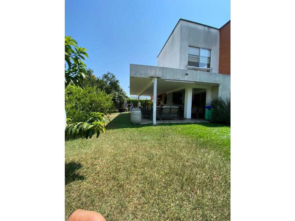 VENDO CASA EN LA MERCEDES JAMUNDI CS 7223674