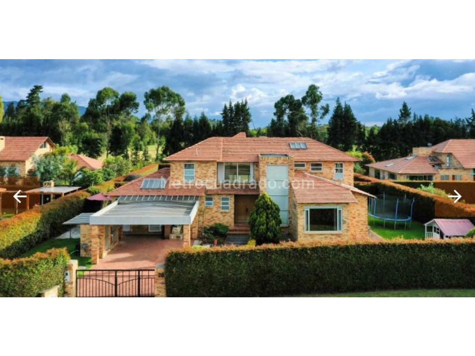 VENDO HERMOSA CASA EN EXCLUSIVO CONJUNTO DE CAJICA