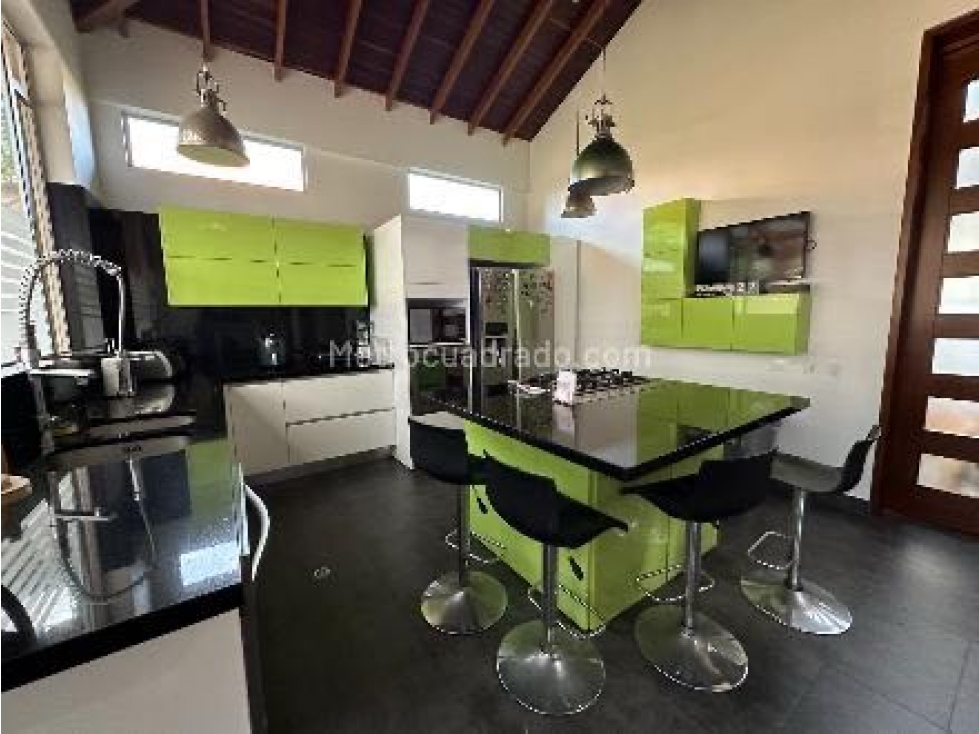 VENDO HERMOSA CASA EN EXCLUSIVO CONJUNTO DE CAJICA — foto 5